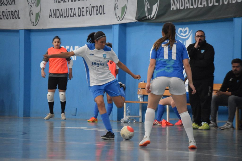 Pauliña en un partido con la UD Playas de Málaga